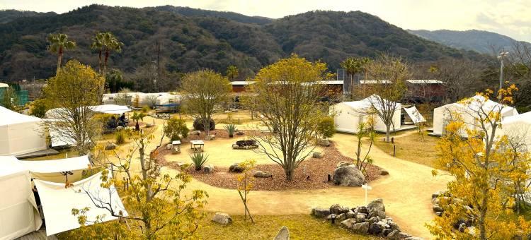 The Retreat图片