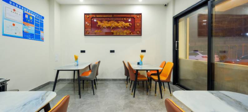 曲靖一鹿有你B·M主题酒店图片