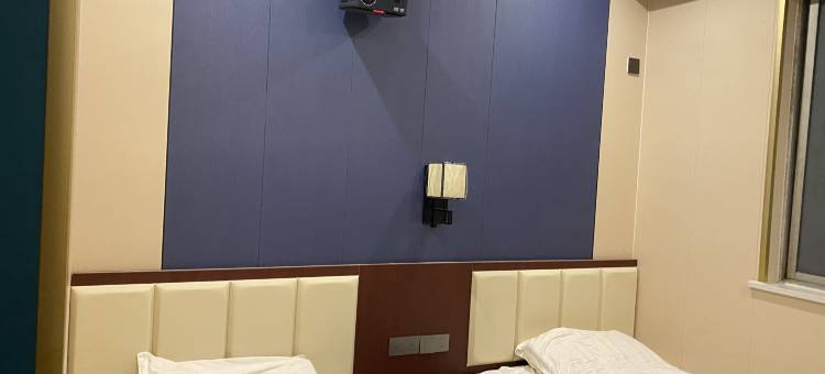 路口酒店图片