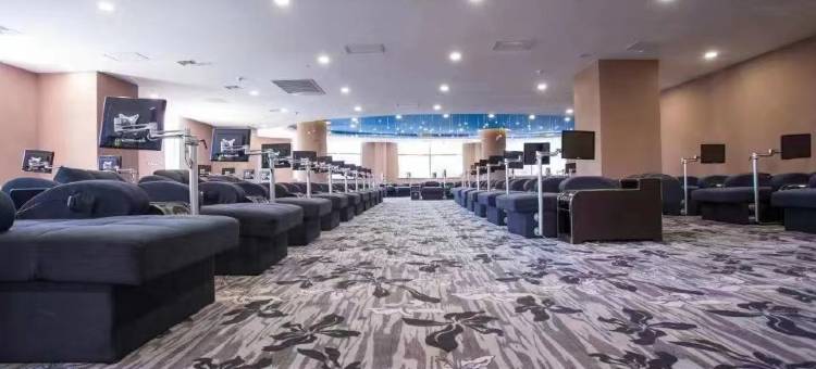 哈素海天鹅堡温泉酒店图片