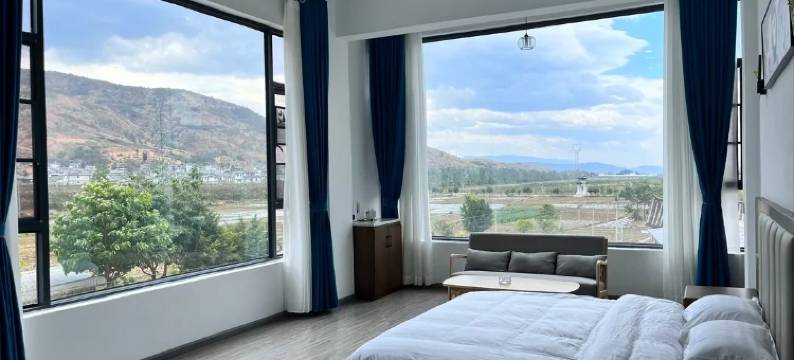 洱源初氏山庄图片