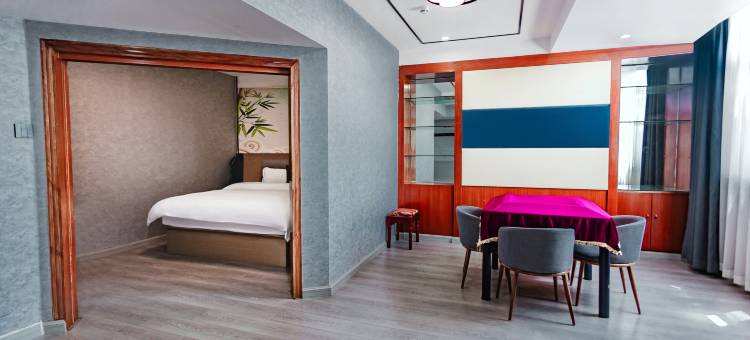 派·酒店(宣威市政府火车站店)图片