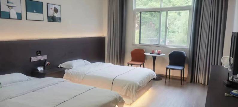 云龙沿江宾馆图片