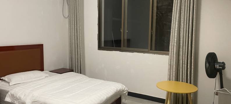 荥经万老四农庄图片