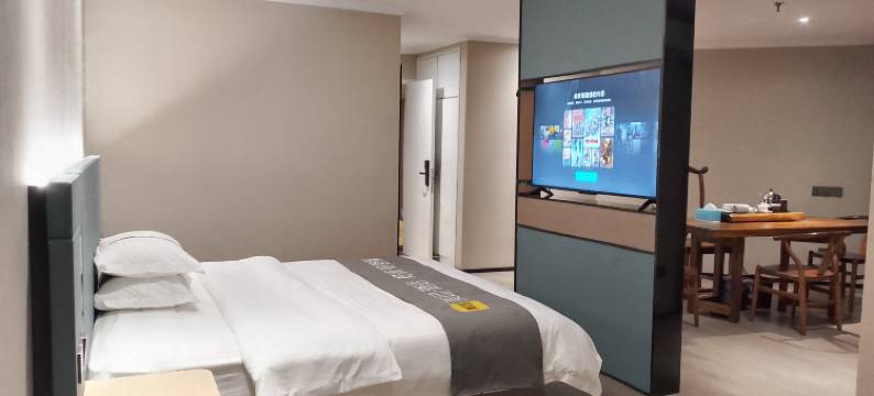 亿宝精选酒店(厦门火车站莲坂地铁站店)图片