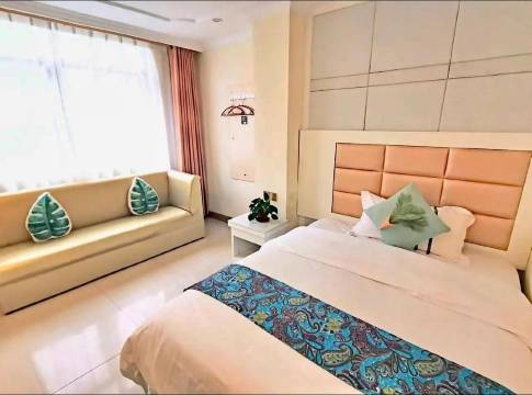 满意100时尚酒店(海口府城南北水果市场店)