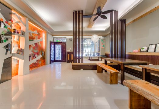 Greenhome B&B Hotel Overview