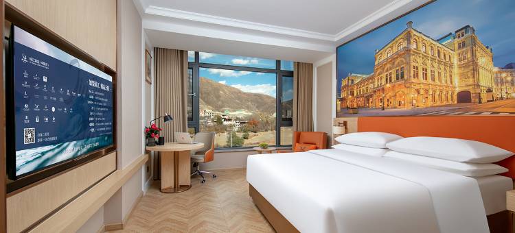 维也纳酒店(甘孜巴塘318国道店)图片