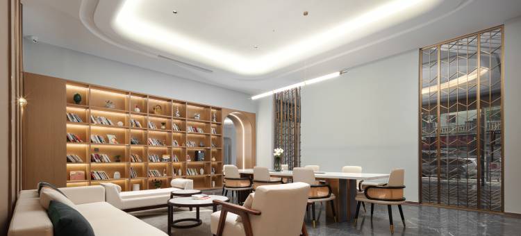 泉州德化万达广场浔南西路亚朵酒店图片