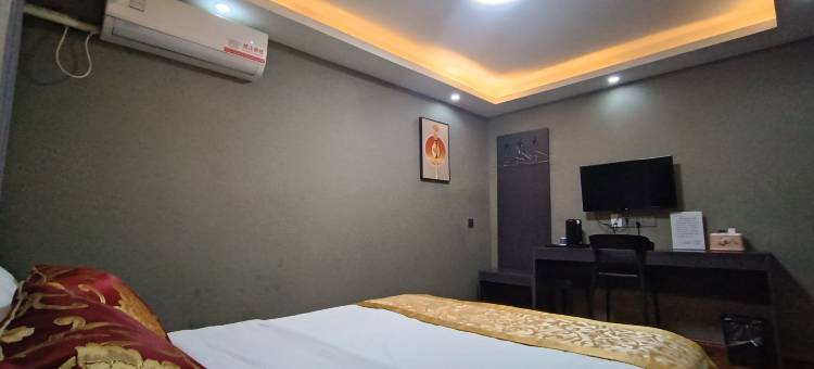 云逸酒店(鹰潭站店)图片