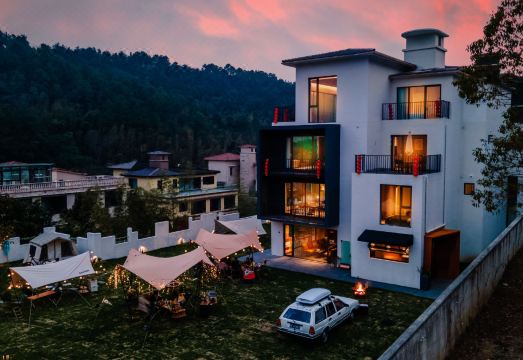 Wuxi Taihu Yaogeli Homestay Over view