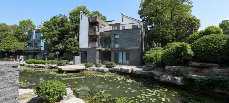 铂曼水云间民宿(徐州云龙湖风景区店)图片