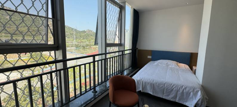 荣成志合酒店图片