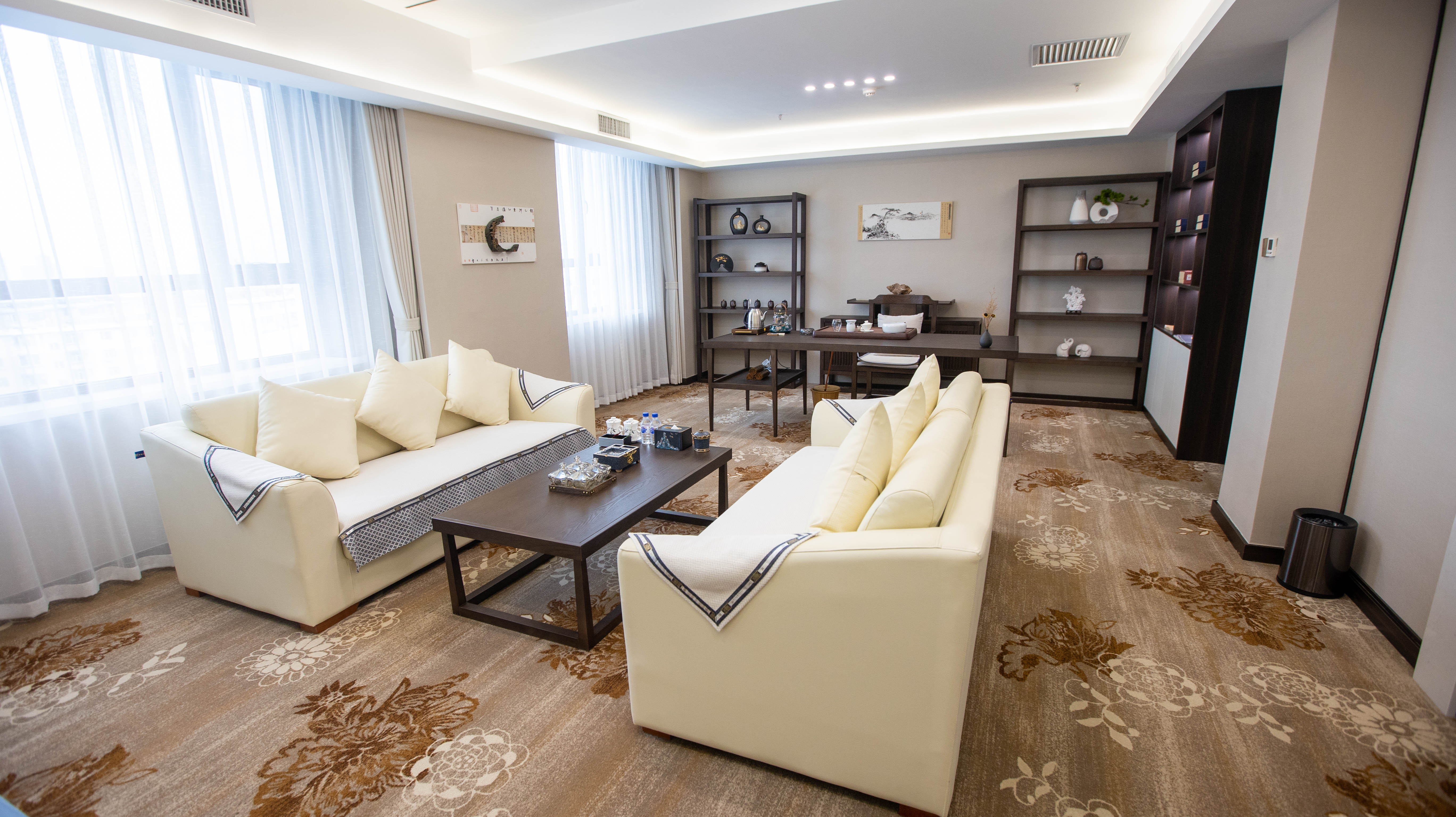 Baicheng HotelOver view