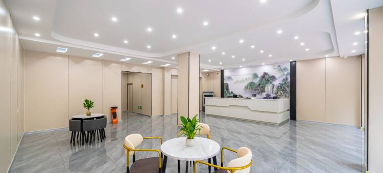 穿越时尚酒店(柳州雒容人民广场店)图片