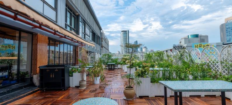 宁波花映悦酒店(天一广场城隍庙商业步行街店)图片