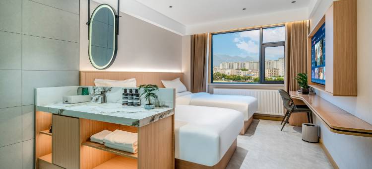 云起山下酒店(华山北站华岳大道店)图片