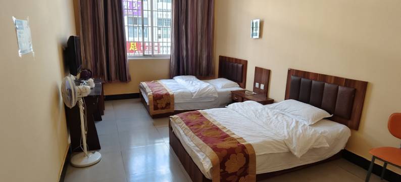 禄劝宏运来宾馆图片