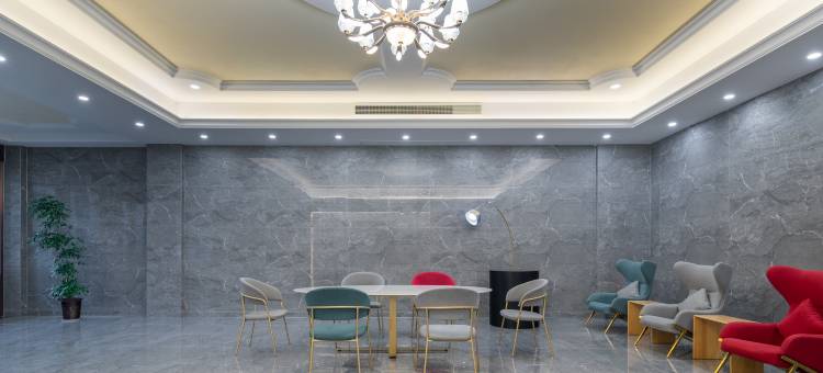 白玉兰酒店(安庆桐城高铁东站师范高等专科学校店)图片