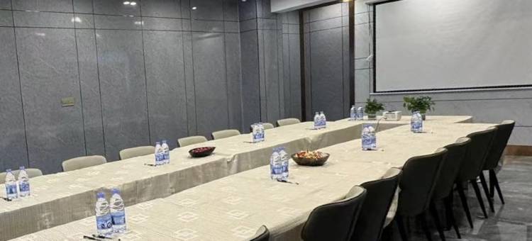 艺龙安云酒店(南京江宁东南大学南门店)图片