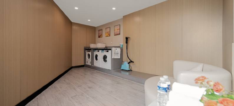 来往时尚酒店(梧州骑楼城旺城广场店)图片