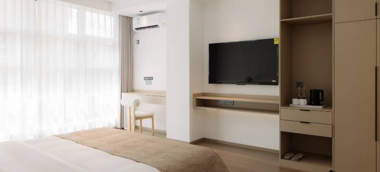 星越STARYUE·精品酒店(景德镇人民广场陶阳里景区店)图片