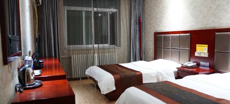 阿拉善左旗沙漠王酒店图片