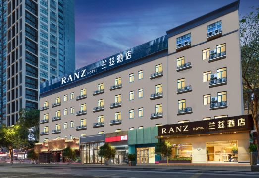 深圳万科云城RANZ兰兹酒店（西丽地铁站店）外景图