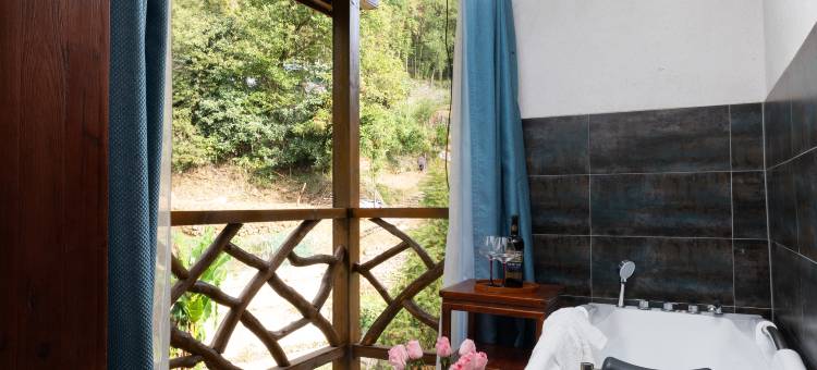 一树一花客栈(张家界国家森林公园标志门店)图片