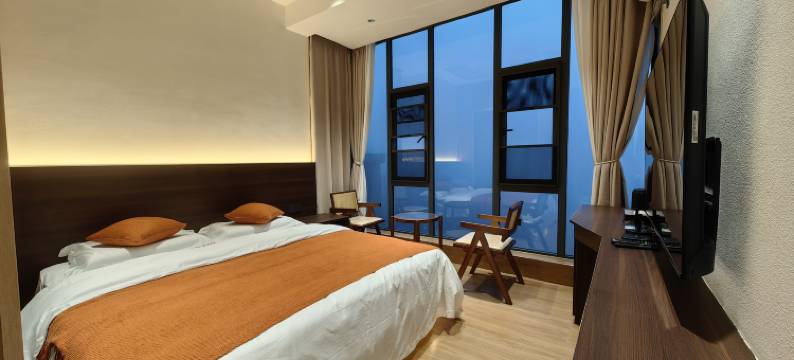 元阳新都酒店(多依树景区店)图片