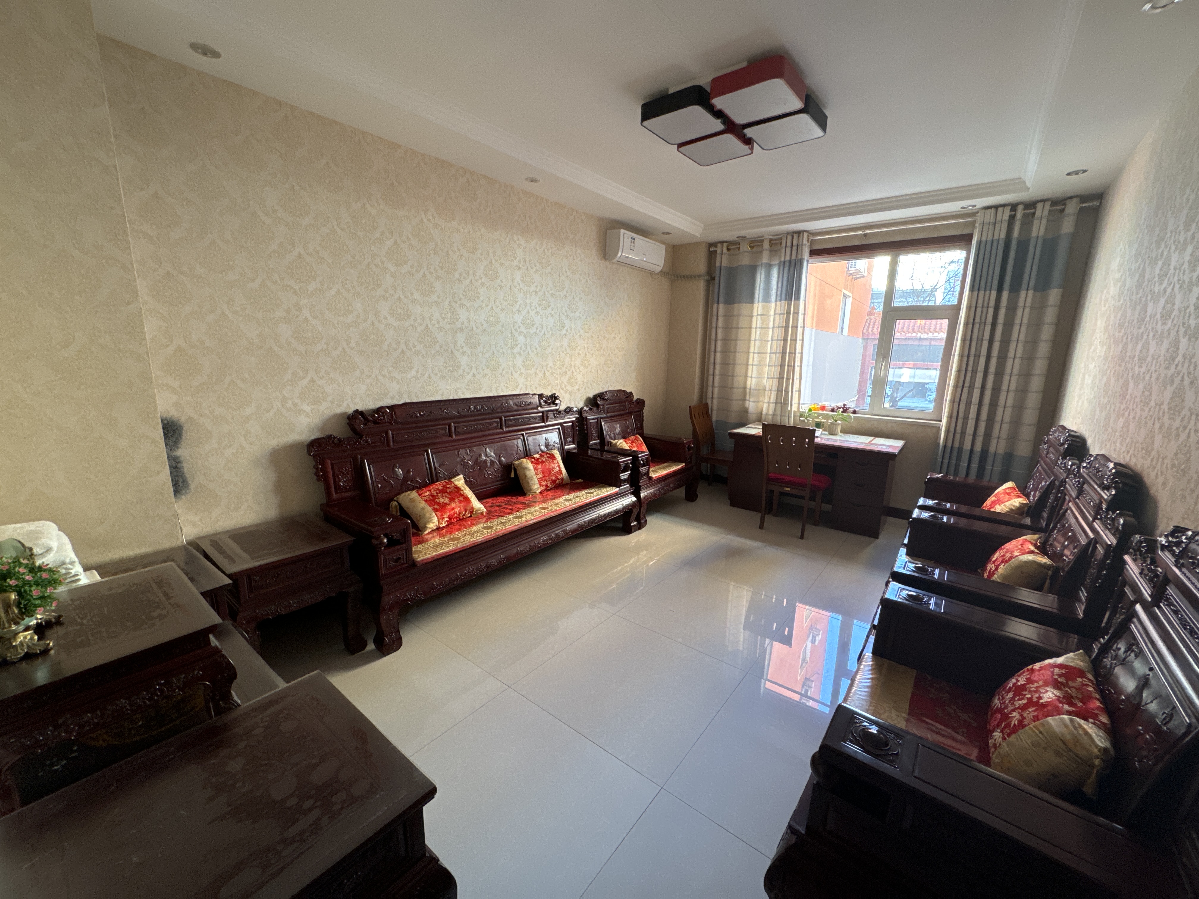 Jinhao HotelOver view