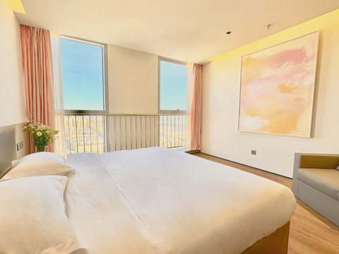 缦缦云海酒店(锦州中央大街火车站店)