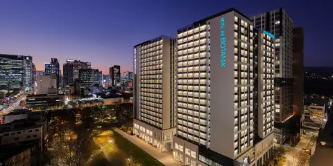HOTEL BOTANIK 世運 明洞