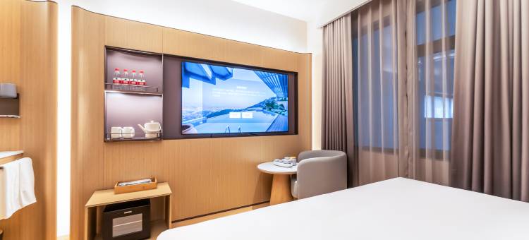 东方君悦酒店(嘉祥站中心街店)图片