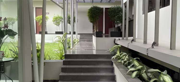 莲花酒店(Hotel Lotus Cirebon)图片
