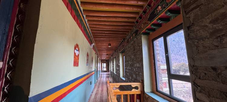 工布江达白玛古如家庭旅馆图片