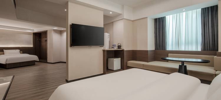 乐山大酒店(嘉兴路美食街店)图片