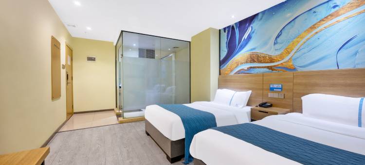 兰丽百合E Hotel(阳江汽车总站君怡广场店)图片