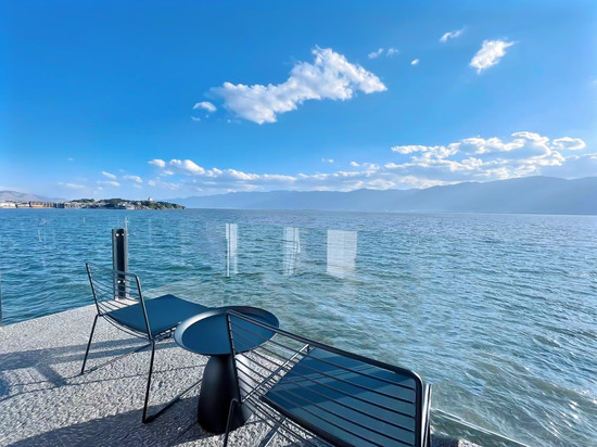 大理双廊坐看云起海景客栈