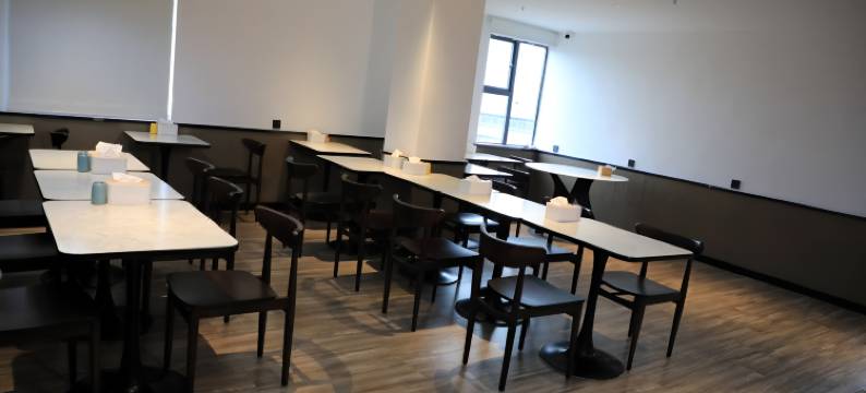 竞放电竞酒店(深圳松岗塘下涌店)图片