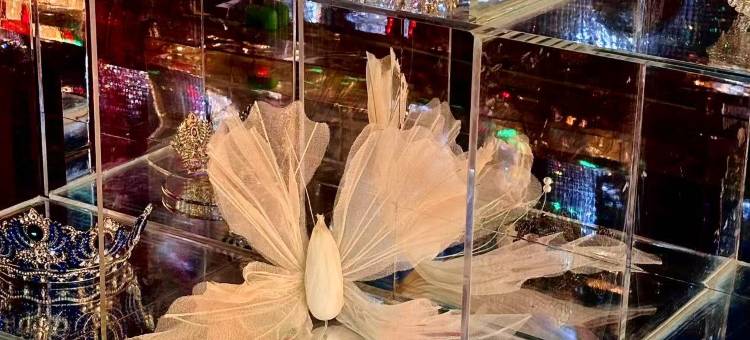 X2定制酒店(乐山高铁站世豪广场店)图片