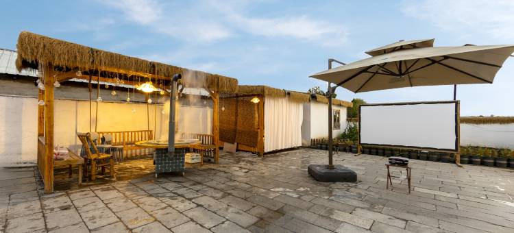 花筑·邻家小院(二道白河长白山高铁站店)图片