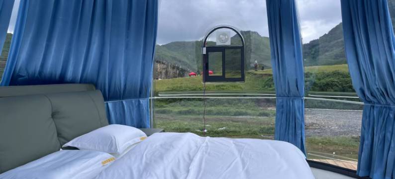 鸿景露营基地图片