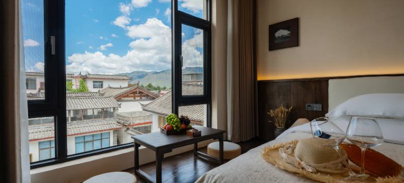 阅山·Hillside Reverie|270°雪山观景|智能设计师度假民宿图片