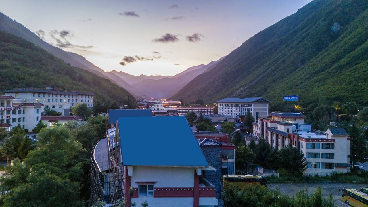 九寨沟悠游仙居MOUNTAIN•FOREST•VIEW•180°青山林海氧吧疗愈酒店图片