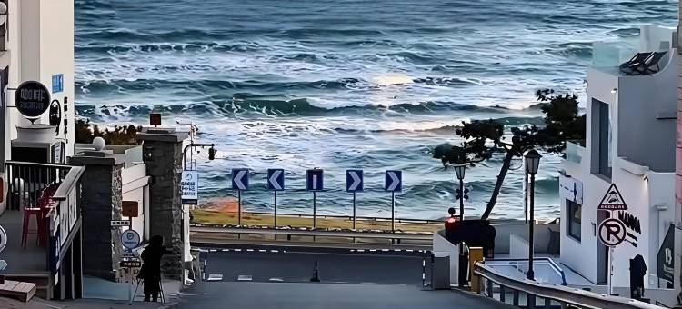 荣成高铁站丽呈漫湖酒店图片