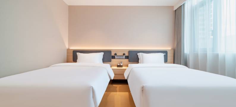 西园漫居酒店(上饶弋阳高铁站方志敏纪念馆店)图片