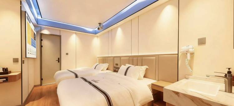 卡尔曼智能轻奢酒店(桂林两江四湖东西巷店)图片