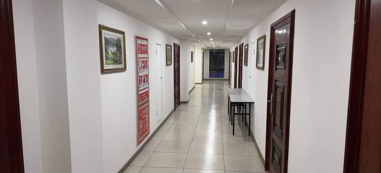 云晴电竞(东台高铁站店)图片