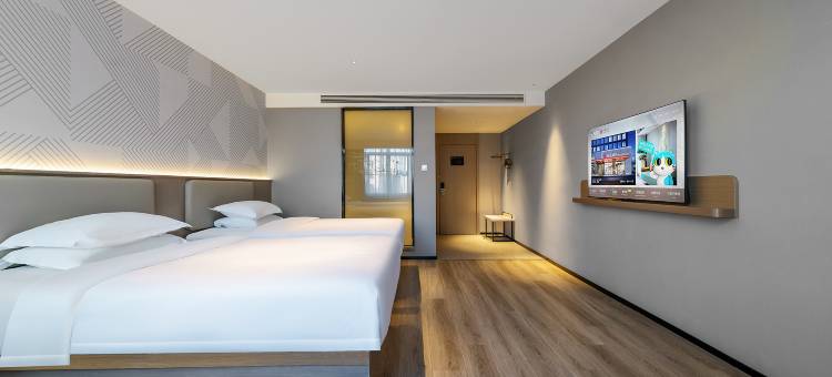 柏曼酒店(武汉汉口金融中心新华路店)图片